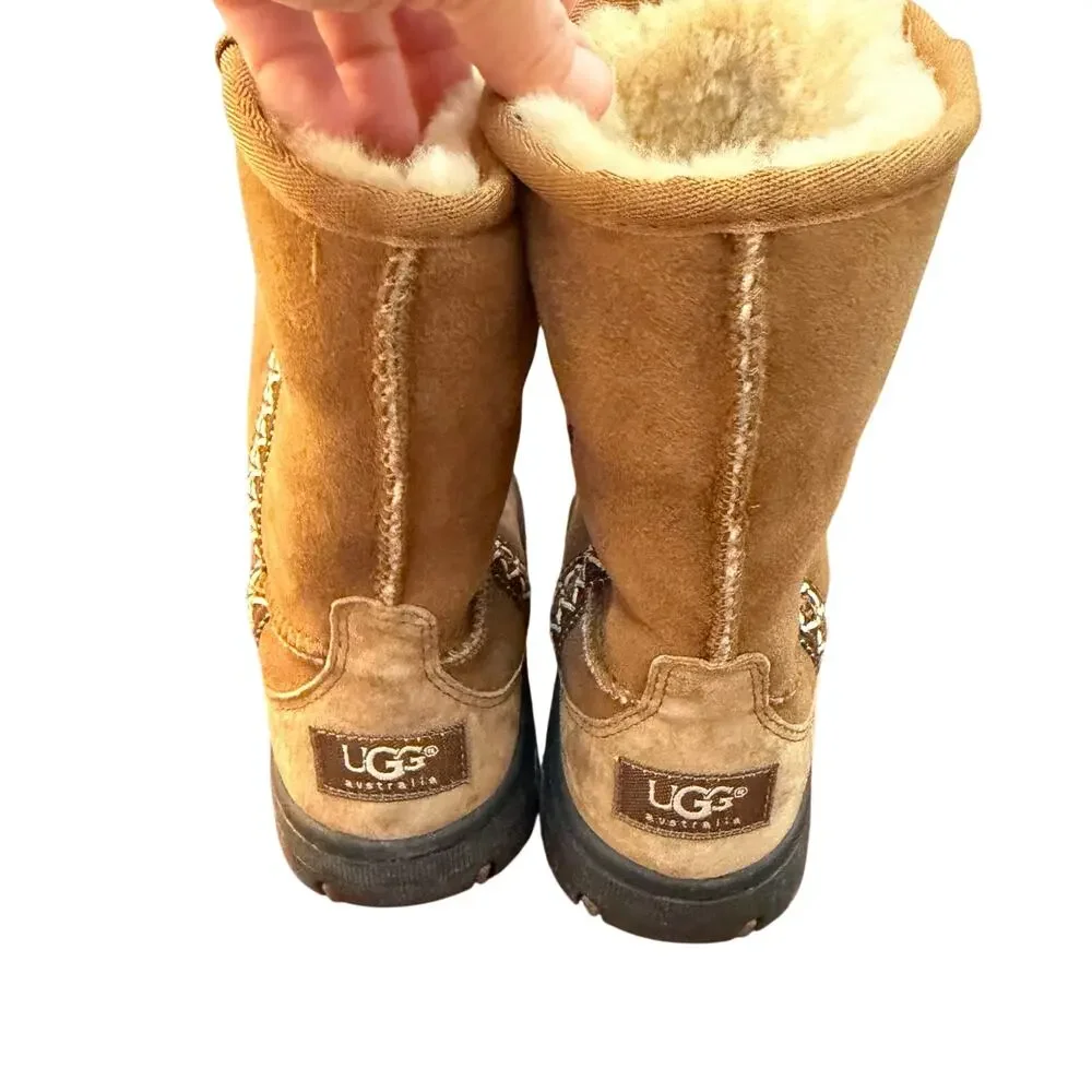 Vintage Ugg Australia Women's Ultimate Tasman embroidered boots Rare Y2K  sz 6